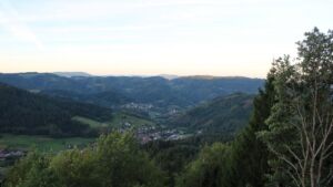 Dieses Bild zeigt eine Webcam-Aufnahme vom Achertal, aufgenommen am Freitag, den 25.09.2026 um 07:40 Uhr. Die Temperatur betrug 11.2°C.