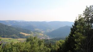 Dieses Bild zeigt eine Webcam-Aufnahme vom Achertal, aufgenommen am Samstag, den 27.06.2026 um 19:20 Uhr. Die Temperatur betrug 39°C.