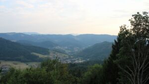 Dieses Bild zeigt eine Webcam-Aufnahme vom Achertal, aufgenommen am Sonntag, den 16.08.2026 um 19:40 Uhr. Die Temperatur betrug 25.6°C.