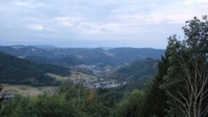 Dieses Bild zeigt eine Webcam-Aufnahme vom Achertal, aufgenommen am Freitag, den 21.08.2026 um 06:40 Uhr. Die Temperatur betrug 15.5°C.