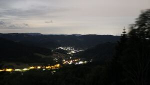 Dieses Bild zeigt eine Webcam-Aufnahme vom Achertal, aufgenommen am Dienstag, den 02.06.2026 um 02:30 Uhr. Die Temperatur betrug 16.3°C.