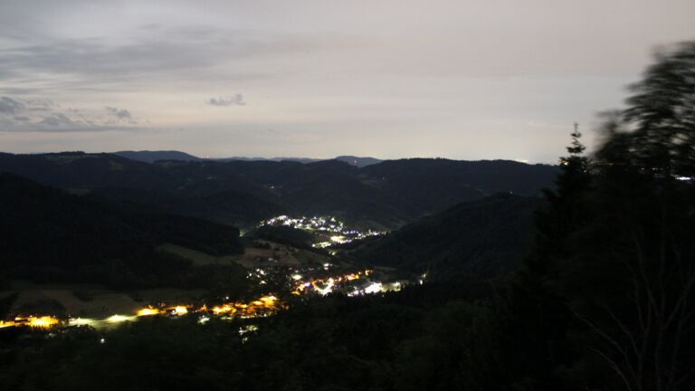 Dieses Bild zeigt eine Webcam-Aufnahme vom Achertal, aufgenommen am Dienstag, den 02.06.2026 um 02:30 Uhr. Die Temperatur betrug 16.3°C.