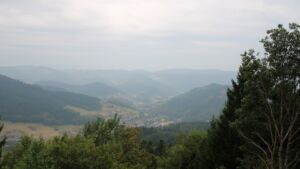 Dieses Bild zeigt eine Webcam-Aufnahme vom Achertal, aufgenommen am Montag, den 17.08.2026 um 10:00 Uhr. Die Temperatur betrug 19.1°C.