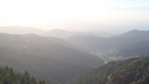 Dieses Bild zeigt eine Webcam-Aufnahme vom Achertal, aufgenommen am Mittwoch, den 17.09.2025 um 18:30 Uhr. Die Temperatur betrug 12.5°C.