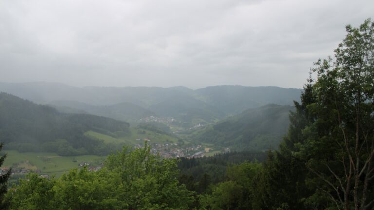 Dieses Bild zeigt eine Webcam-Aufnahme vom Achertal, aufgenommen am Mittwoch, den 13.05.2026 um 19:50 Uhr. Die Temperatur betrug 6.1°C.