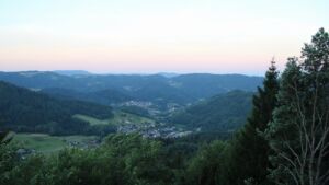Dieses Bild zeigt eine Webcam-Aufnahme vom Achertal, aufgenommen am Samstag, den 11.07.2026 um 05:50 Uhr. Die Temperatur betrug 20.9°C.