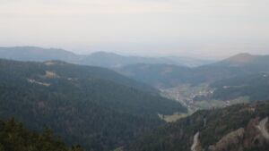 Dieses Bild zeigt eine Webcam-Aufnahme vom Achertal, aufgenommen am Samstag, den 28.02.2026 um 07:40 Uhr. Die Temperatur betrug 5.2°C.