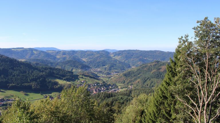Dieses Bild zeigt eine Webcam-Aufnahme vom Achertal, aufgenommen am Freitag, den 25.09.2026 um 10:40 Uhr. Die Temperatur betrug 18.3°C.