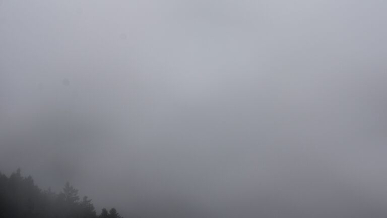 Dieses Bild zeigt eine Webcam-Aufnahme vom Achertal, aufgenommen am Mittwoch, den 22.10.2025 um 13:30 Uhr. Die Temperatur betrug 8.6°C.