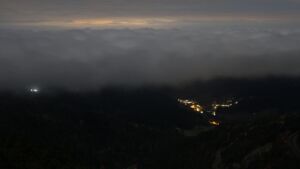 Dieses Bild zeigt eine Webcam-Aufnahme vom Achertal, aufgenommen am Montag, den 10.11.2025 um 01:30 Uhr. Die Temperatur betrug 5.8°C.