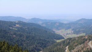 Dieses Bild zeigt eine Webcam-Aufnahme vom Achertal, aufgenommen am Mittwoch, den 18.03.2026 um 12:00 Uhr. Die Temperatur betrug 3.8°C.