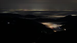 Dieses Bild zeigt eine Webcam-Aufnahme vom Achertal, aufgenommen am Mittwoch, den 21.01.2026 um 19:30 Uhr. Die Temperatur betrug 4°C.