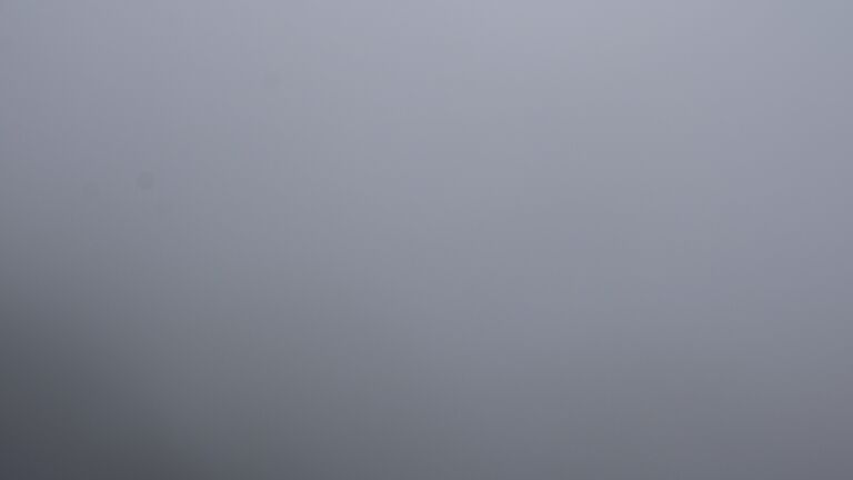 Dieses Bild zeigt eine Webcam-Aufnahme vom Achertal, aufgenommen am Sonntag, den 05.10.2025 um 10:50 Uhr. Die Temperatur betrug 3.2°C.