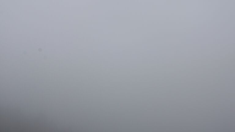 Dieses Bild zeigt eine Webcam-Aufnahme vom Achertal, aufgenommen am Freitag, den 01.08.2025 um 12:00 Uhr. Die Temperatur betrug 12.1°C.