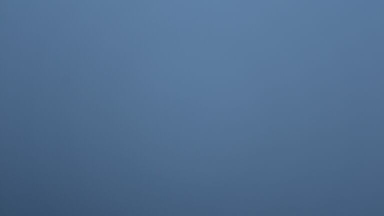 Dieses Bild zeigt eine Webcam-Aufnahme vom Achertal, aufgenommen am Sonntag, den 03.08.2025 um 05:50 Uhr. Die Temperatur betrug 9.1°C.