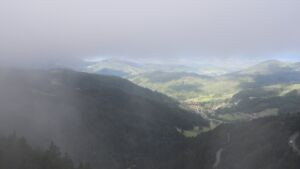 Dieses Bild zeigt eine Webcam-Aufnahme vom Achertal, aufgenommen am Montag, den 15.09.2025 um 09:40 Uhr. Die Temperatur betrug 13.5°C.