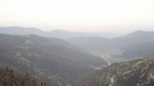 Dieses Bild zeigt eine Webcam-Aufnahme vom Achertal, aufgenommen am Mittwoch, den 29.04.2026 um 19:00 Uhr. Die Temperatur betrug 11.4°C.