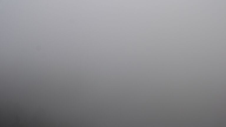 Dieses Bild zeigt eine Webcam-Aufnahme vom Achertal, aufgenommen am Donnerstag, den 04.12.2025 um 09:20 Uhr. Die Temperatur betrug 2.1°C.