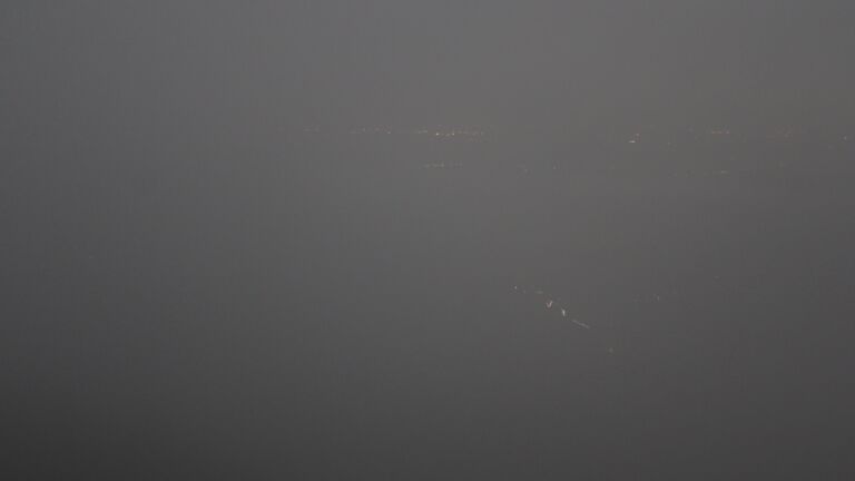 Dieses Bild zeigt eine Webcam-Aufnahme vom Achertal, aufgenommen am Mittwoch, den 08.10.2025 um 23:30 Uhr. Die Temperatur betrug 9.1°C.