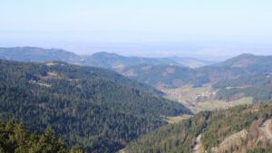 Dieses Bild zeigt eine Webcam-Aufnahme vom Achertal, aufgenommen am Dienstag, den 03.03.2026 um 10:30 Uhr. Die Temperatur betrug 10.6°C.