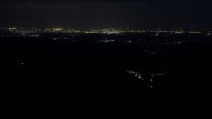 Dieses Bild zeigt eine Webcam-Aufnahme vom Achertal, aufgenommen am Samstag, den 18.04.2026 um 05:20 Uhr. Die Temperatur betrug 12.1°C.