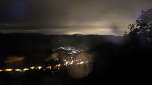 Dieses Bild zeigt eine Webcam-Aufnahme vom Achertal, aufgenommen am Mittwoch, den 20.05.2026 um 03:30 Uhr. Die Temperatur betrug 9.4°C.