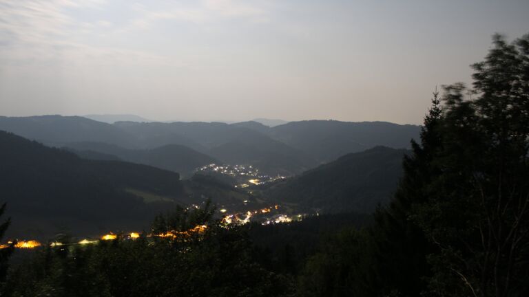 Dieses Bild zeigt eine Webcam-Aufnahme vom Achertal, aufgenommen am Freitag, den 31.07.2026 um 03:40 Uhr. Die Temperatur betrug 24.4°C.