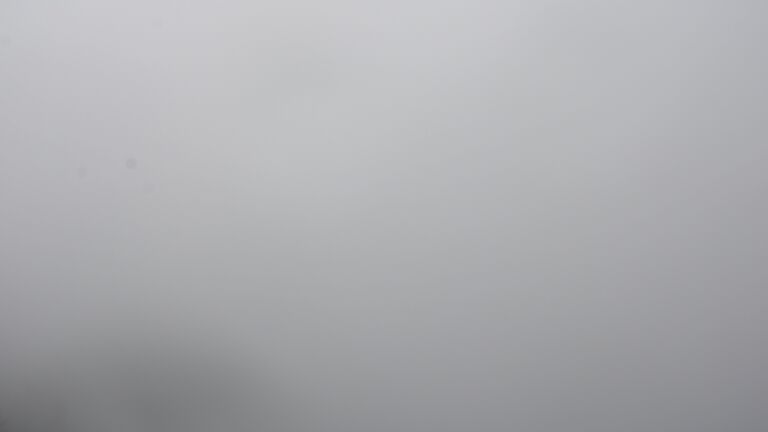 Dieses Bild zeigt eine Webcam-Aufnahme vom Achertal, aufgenommen am Montag, den 02.06.2025 um 16:30 Uhr. Die Temperatur betrug 12.5°C.