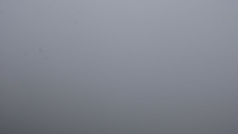 Dieses Bild zeigt eine Webcam-Aufnahme vom Achertal, aufgenommen am Dienstag, den 23.09.2025 um 15:20 Uhr. Die Temperatur betrug 5.2°C.