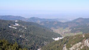 Dieses Bild zeigt eine Webcam-Aufnahme vom Achertal, aufgenommen am Donnerstag, den 02.04.2026 um 09:40 Uhr. Die Temperatur betrug 2.4°C.