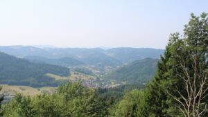Dieses Bild zeigt eine Webcam-Aufnahme vom Achertal, aufgenommen am Donnerstag, den 30.07.2026 um 12:30 Uhr. Die Temperatur betrug 34.5°C.