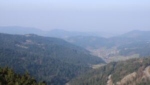 Dieses Bild zeigt eine Webcam-Aufnahme vom Achertal, aufgenommen am Sonntag, den 08.03.2026 um 10:00 Uhr. Die Temperatur betrug 10.5°C.