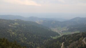 Dieses Bild zeigt eine Webcam-Aufnahme vom Achertal, aufgenommen am Sonntag, den 19.04.2026 um 08:00 Uhr. Die Temperatur betrug 8.1°C.