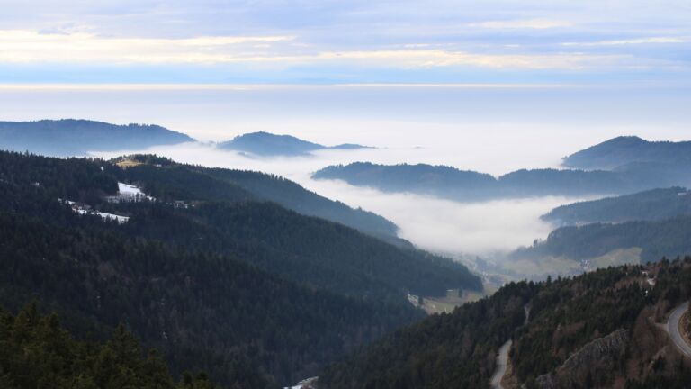Dieses Bild zeigt eine Webcam-Aufnahme vom Achertal, aufgenommen am Freitag, den 23.01.2026 um 15:20 Uhr. Die Temperatur betrug 7.8°C.