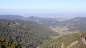 Dieses Bild zeigt eine Webcam-Aufnahme vom Achertal, aufgenommen am Dienstag, den 07.04.2026 um 09:10 Uhr. Die Temperatur betrug 9.1°C.