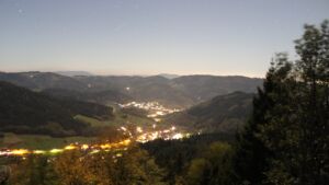 Dieses Bild zeigt eine Webcam-Aufnahme vom Achertal, aufgenommen am Freitag, den 30.10.2026 um 05:50 Uhr. Die Temperatur betrug 4.6°C.