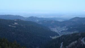 Dieses Bild zeigt eine Webcam-Aufnahme vom Achertal, aufgenommen am Montag, den 02.03.2026 um 06:50 Uhr. Die Temperatur betrug 4.3°C.