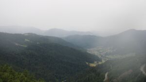 Dieses Bild zeigt eine Webcam-Aufnahme vom Achertal, aufgenommen am Mittwoch, den 16.07.2025 um 16:10 Uhr. Die Temperatur betrug 12.3°C.