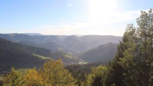 Dieses Bild zeigt eine Webcam-Aufnahme vom Achertal, aufgenommen am Dienstag, den 27.10.2026 um 15:40 Uhr. Die Temperatur betrug 19.8°C.