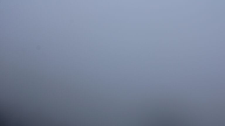 Dieses Bild zeigt eine Webcam-Aufnahme vom Achertal, aufgenommen am Montag, den 27.10.2025 um 12:40 Uhr. Die Temperatur betrug 3.2°C.