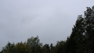 Dieses Bild zeigt eine Webcam-Aufnahme vom Achertal, aufgenommen am Sonntag, den 18.10.2026 um 15:20 Uhr. Die Temperatur betrug 7.6°C.