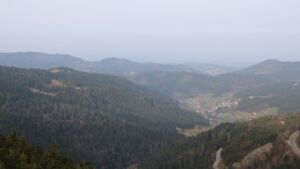 Dieses Bild zeigt eine Webcam-Aufnahme vom Achertal, aufgenommen am Samstag, den 07.03.2026 um 08:10 Uhr. Die Temperatur betrug 8.8°C.