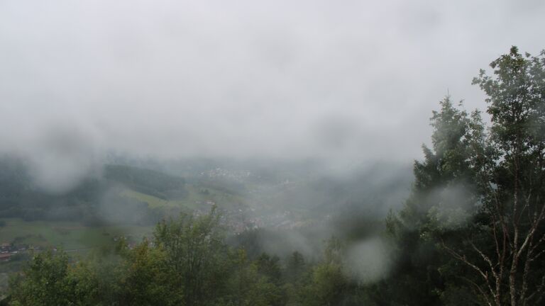 Dieses Bild zeigt eine Webcam-Aufnahme vom Achertal, aufgenommen am Mittwoch, den 16.09.2026 um 13:40 Uhr. Die Temperatur betrug 12.3°C.