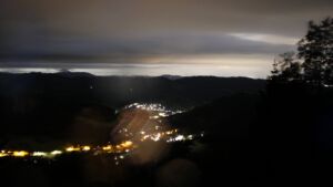 Dieses Bild zeigt eine Webcam-Aufnahme vom Achertal, aufgenommen am Mittwoch, den 03.06.2026 um 03:00 Uhr. Die Temperatur betrug 9.8°C.