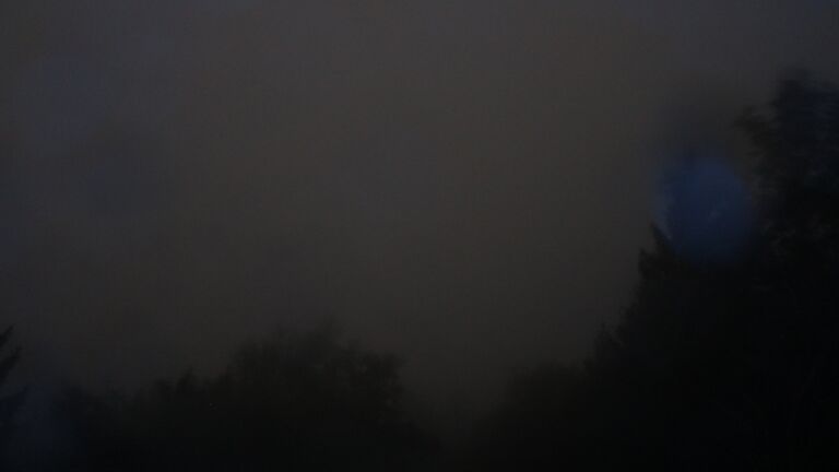 Dieses Bild zeigt eine Webcam-Aufnahme vom Achertal, aufgenommen am Montag, den 31.08.2026 um 03:30 Uhr. Die Temperatur betrug 14.6°C.
