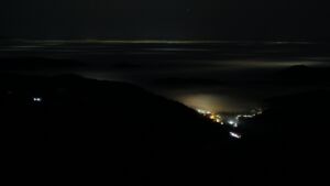 Dieses Bild zeigt eine Webcam-Aufnahme vom Achertal, aufgenommen am Dienstag, den 20.01.2026 um 04:10 Uhr. Die Temperatur betrug 8.8°C.