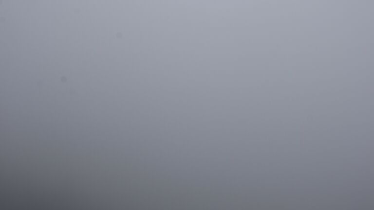 Dieses Bild zeigt eine Webcam-Aufnahme vom Achertal, aufgenommen am Dienstag, den 23.09.2025 um 13:40 Uhr. Die Temperatur betrug 5.1°C.