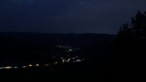 Dieses Bild zeigt eine Webcam-Aufnahme vom Achertal, aufgenommen am Montag, den 03.08.2026 um 04:50 Uhr. Die Temperatur betrug 25.1°C.