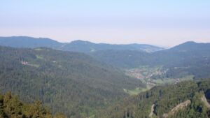 Dieses Bild zeigt eine Webcam-Aufnahme vom Achertal, aufgenommen am Freitag, den 08.05.2026 um 08:40 Uhr. Die Temperatur betrug 9.4°C.