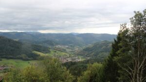 Dieses Bild zeigt eine Webcam-Aufnahme vom Achertal, aufgenommen am Sonntag, den 11.10.2026 um 15:20 Uhr. Die Temperatur betrug 7.3°C.